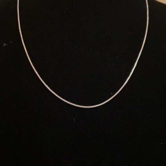 925 sterling silver | 20” | round box chain - Picture 3 of 3